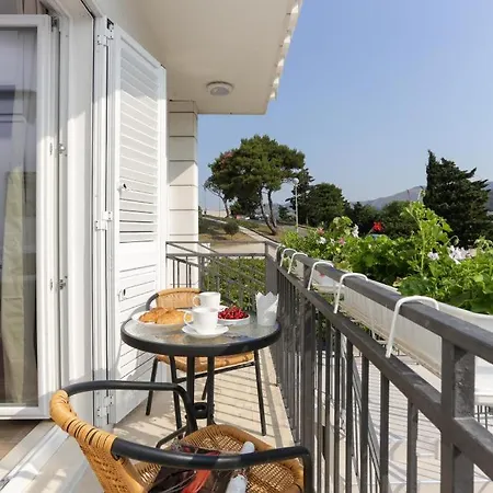 Providenca Apartment *